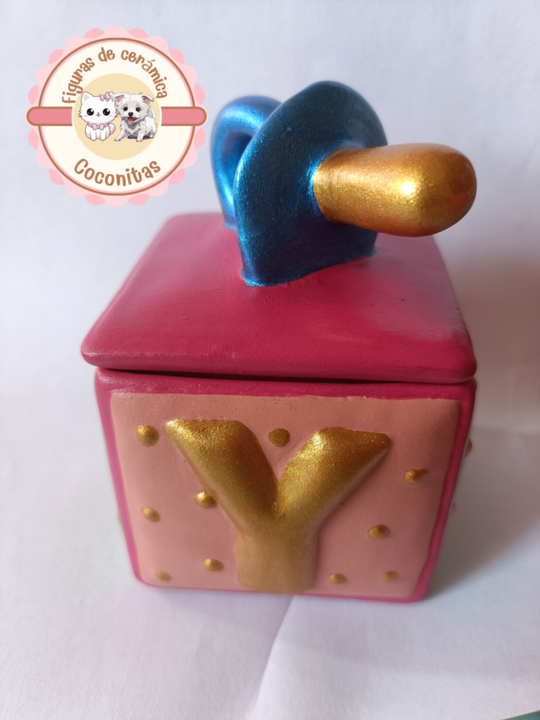 Figuras de cerámica COCONITAS