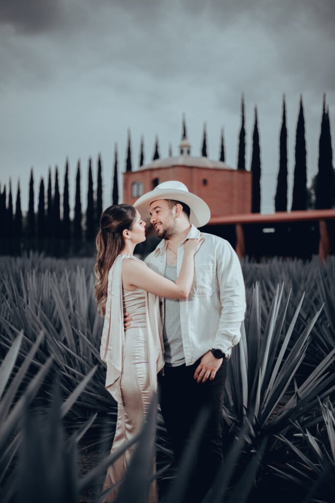 FOTOGRAFÍA GUZMÁN By César Guzmán