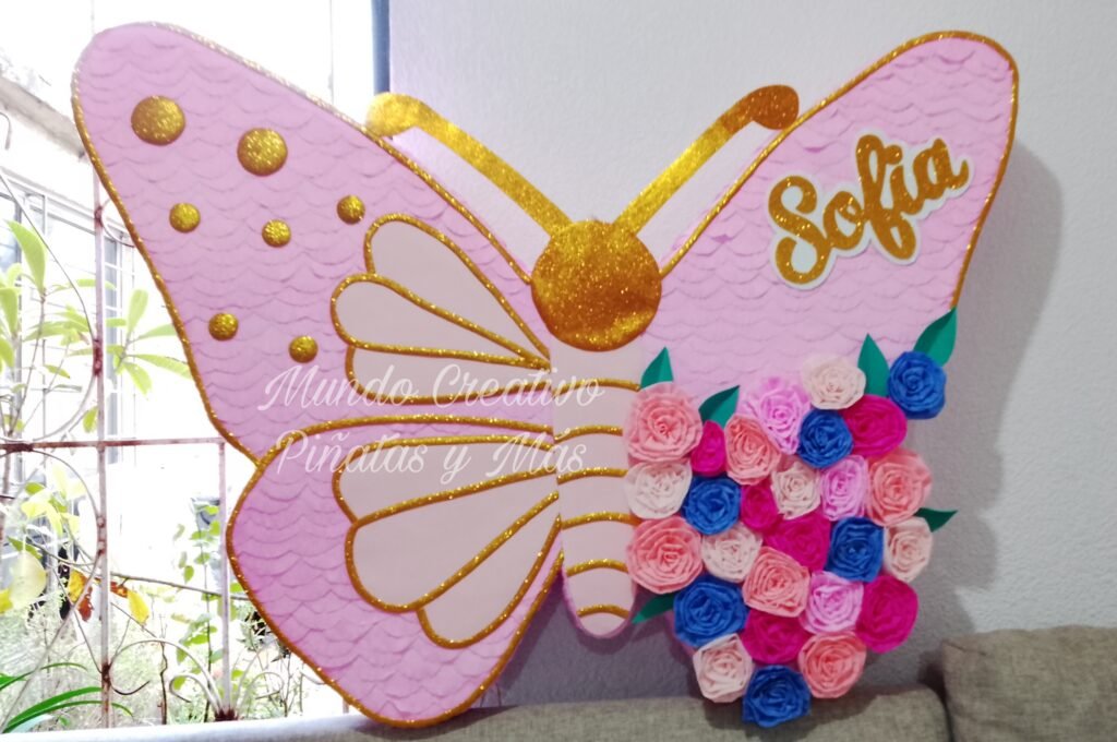 Mundo Creativo Piñatas y Más