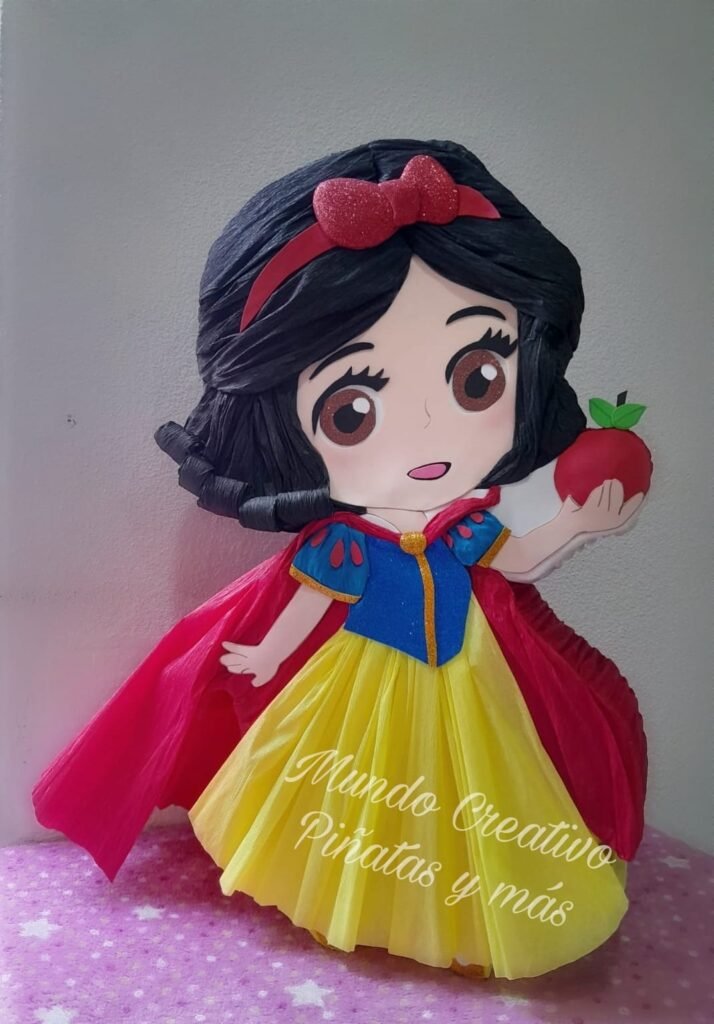 Mundo Creativo Piñatas y Más