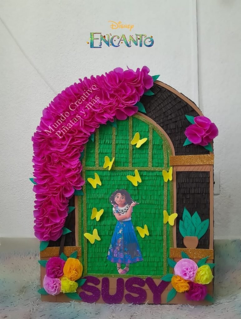 Mundo Creativo Piñatas y Más