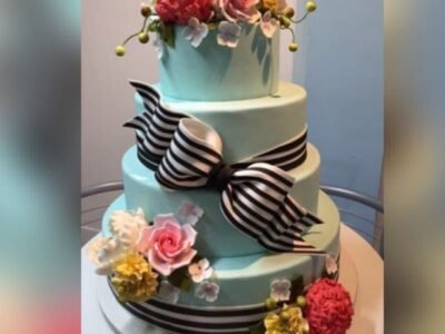 Fondant Cake House