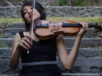 VIOLINISTANIA