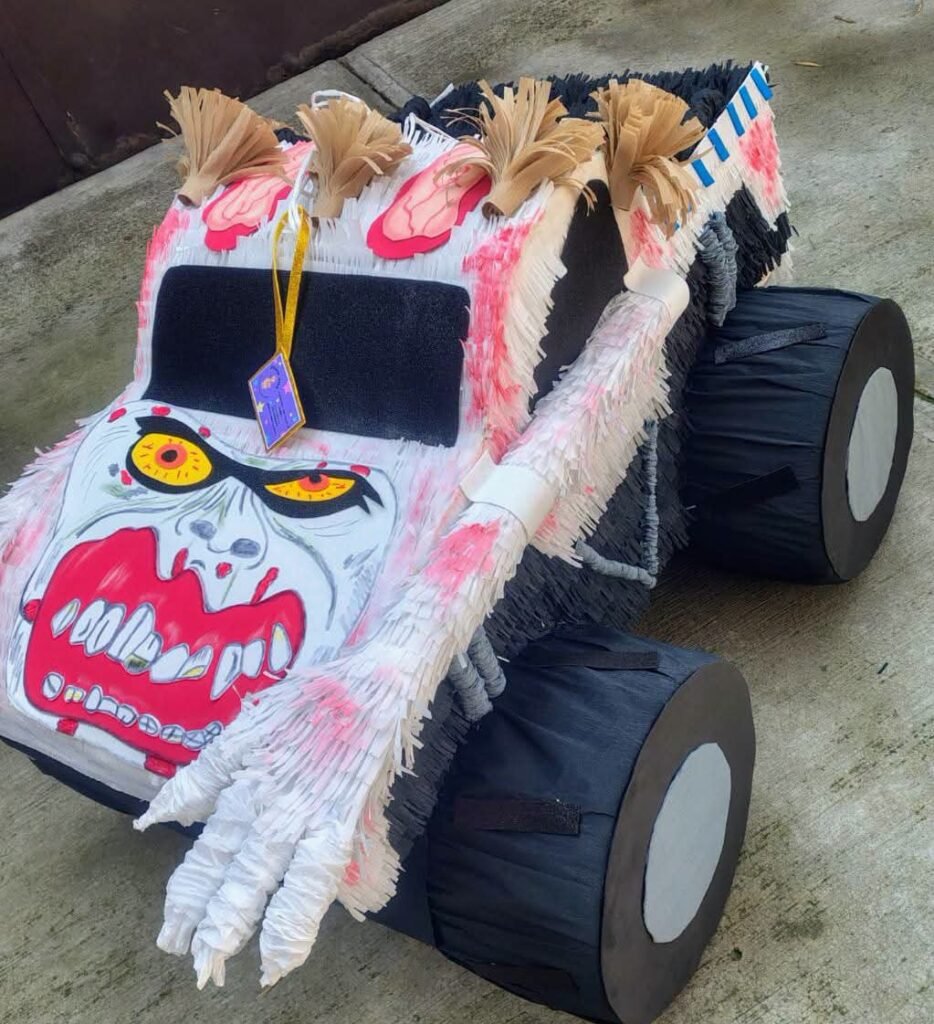 Piñatas Miky